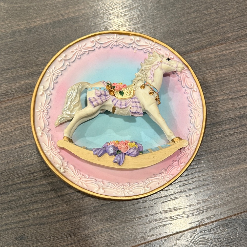Cadona Pastel Carousel Horse Decorative Plate 10:19